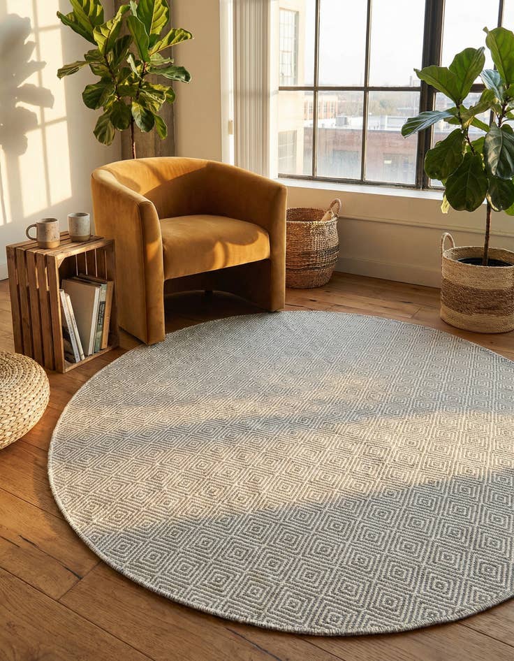 Detail image of 6' 1 x 6' 1 Hand Woven Geo Trellis Flatweave Round Rug