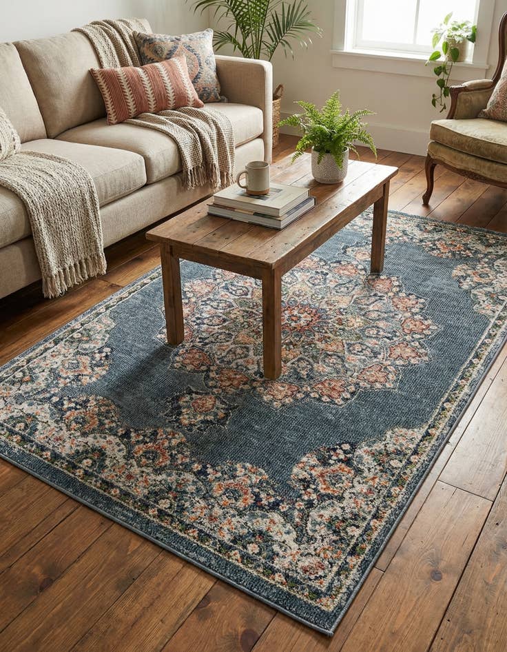 Detail image of 4' x 6' Isabella Rug