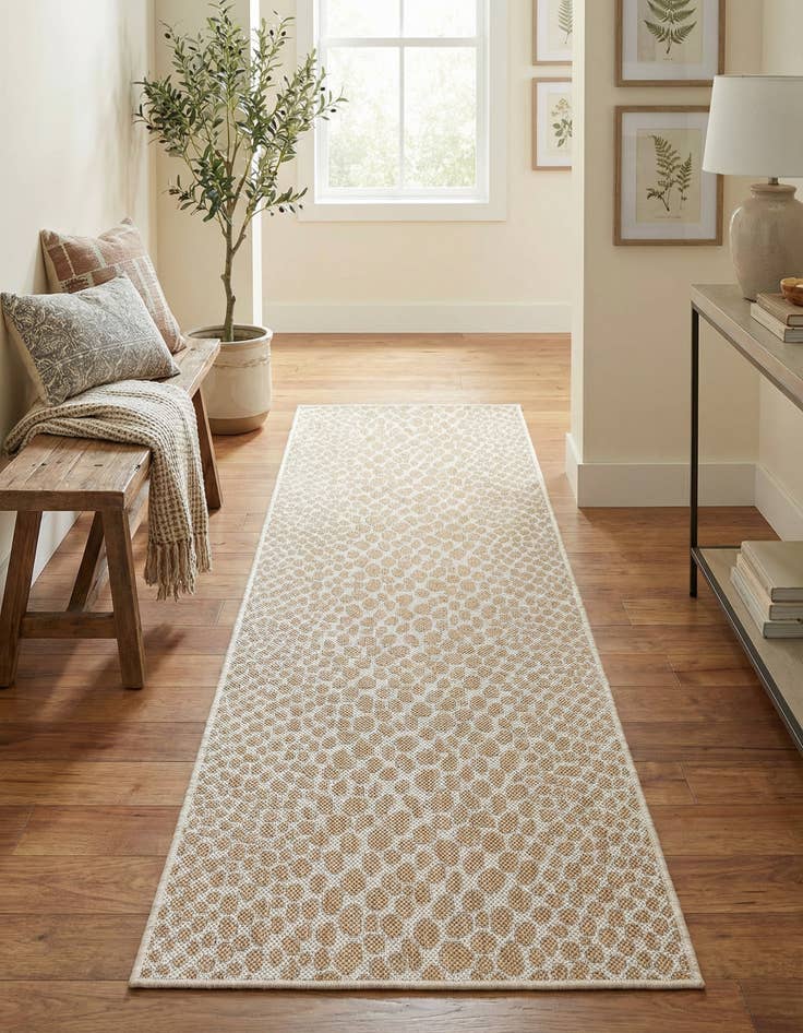 Detail image of  2' x 6'  Washable Jill Zarin Cape Town Indoor / Outdoor Runner Rug