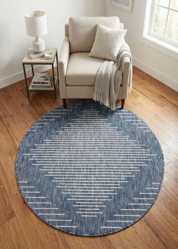 4' x 4' Easy-Clean Modern Indoor / Outdoor Round Rug
