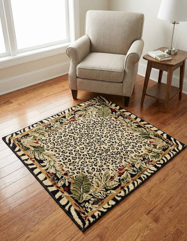 Detail image of 3' x 3' Savannah Square Rug