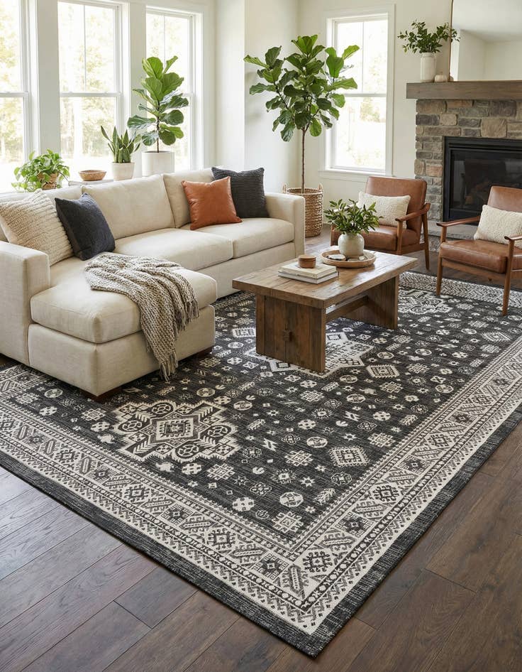 Detail image of 10' x 14'  Washable Aztec Indoor / Outdoor Rug