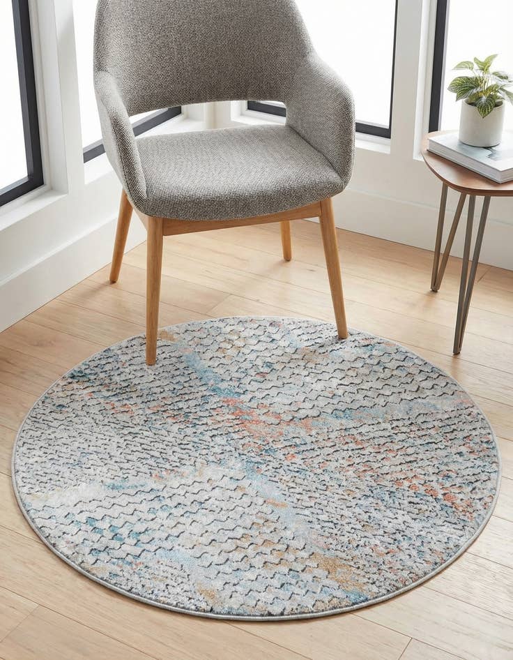 Detail image of 3' 3 x 3' 3 Leipzig Round Rug