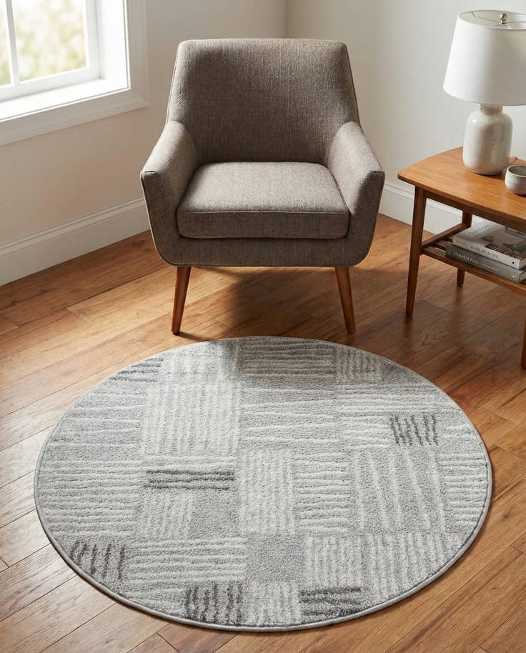 Detail image of 3' x 3' Hanahan Round Rug