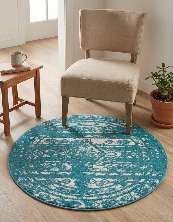 Detail image of 3' x 3' Lennon Round Rug