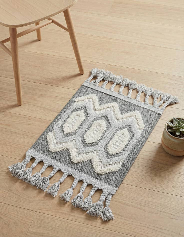 Detail image of 1' 4 x 1' 4 Arlo Sample Rug