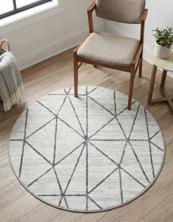 Detail image of 3' 3 x 3' 3 Lattice Trellis Round Rug