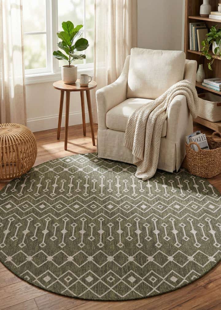 6' x 6' Easy-Clean Trellis Indoor / Outdoor Round Rug