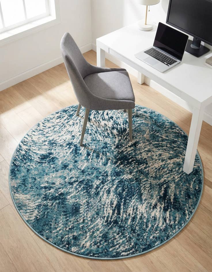 Detail image of 4' x 4' Oasis Round Rug
