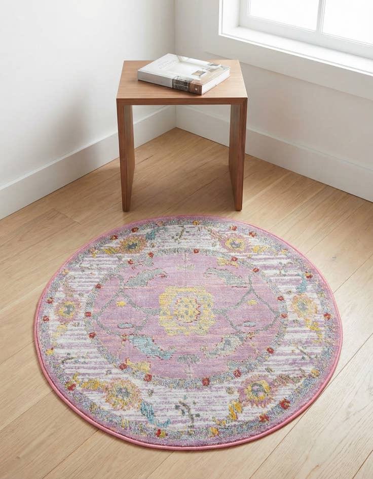 Detail image of 3' 3 x 3' 3 Paragon Round Rug