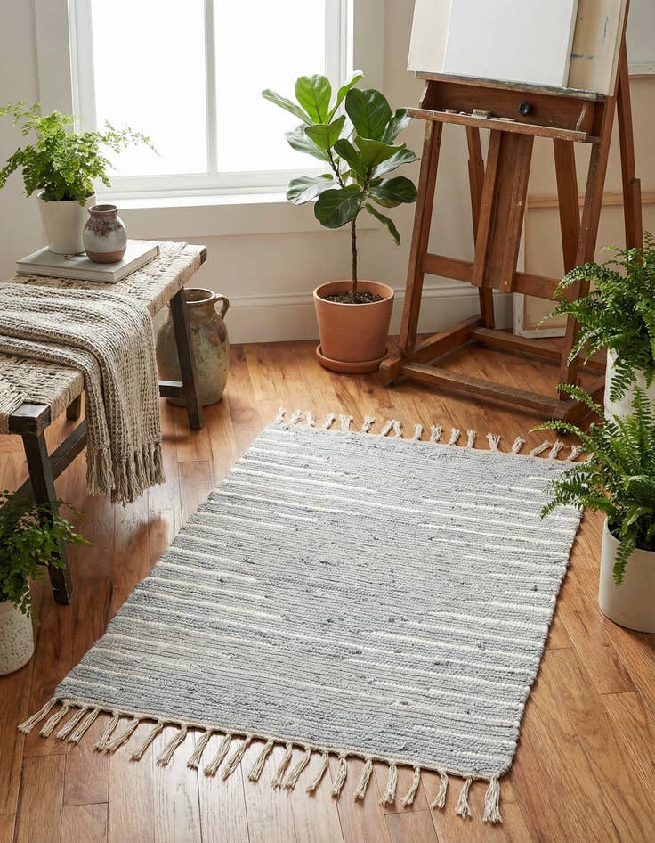 Detail image of 2' x 3' 1 Chindi Cotton Rug