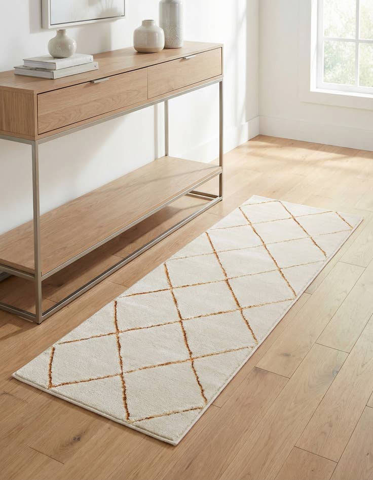 Detail image of  2' x 5' Vogue Geo Runner Rug