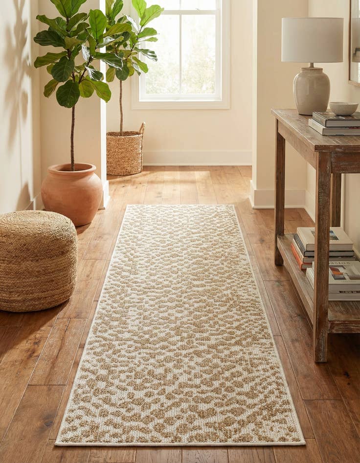 Detail image of 2' x 8'  Washable Safari Indoor / Outdoor Runner Rug