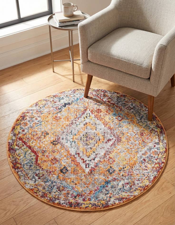 Detail image of 3' 3 x 3' 3 Williamsburg Round Rug