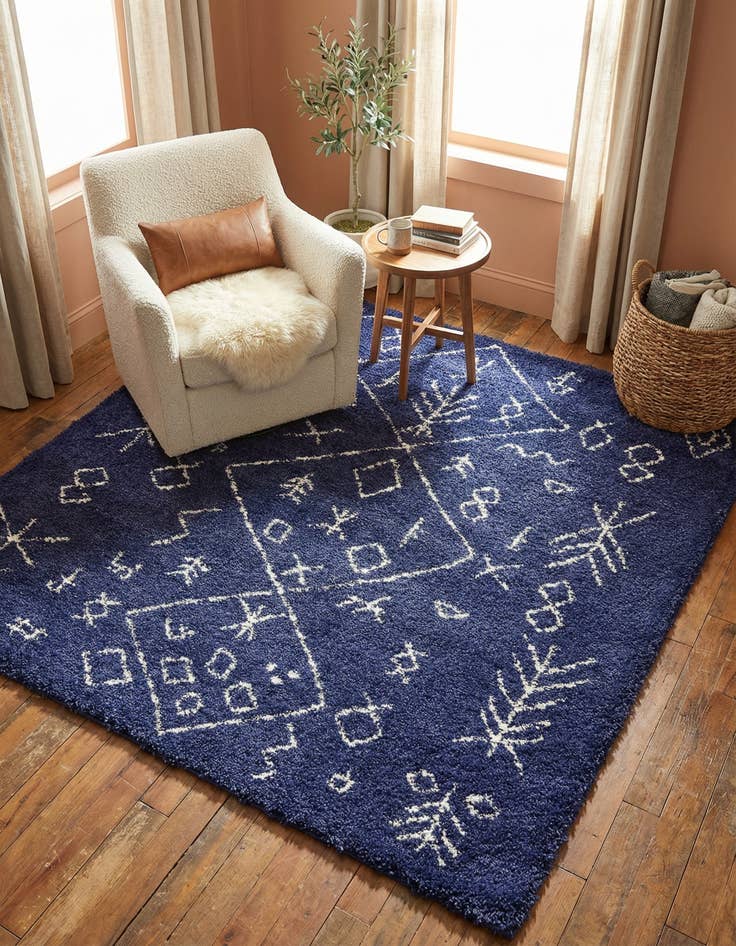 Detail image of 8' x 8' Marrakesh Shag Square Rug