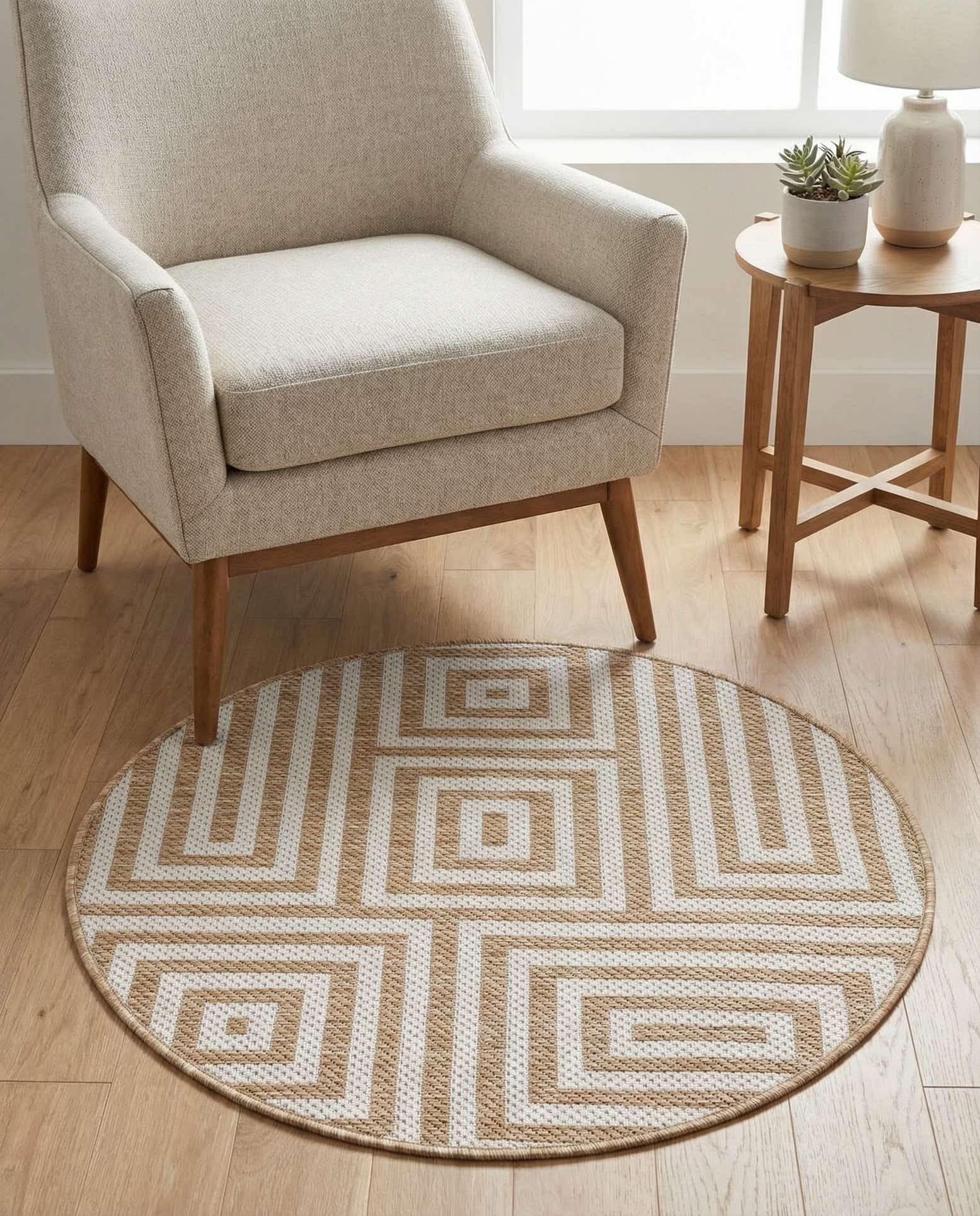 3' x 3' Easy-Clean Modern Indoor / Outdoor Round Rug