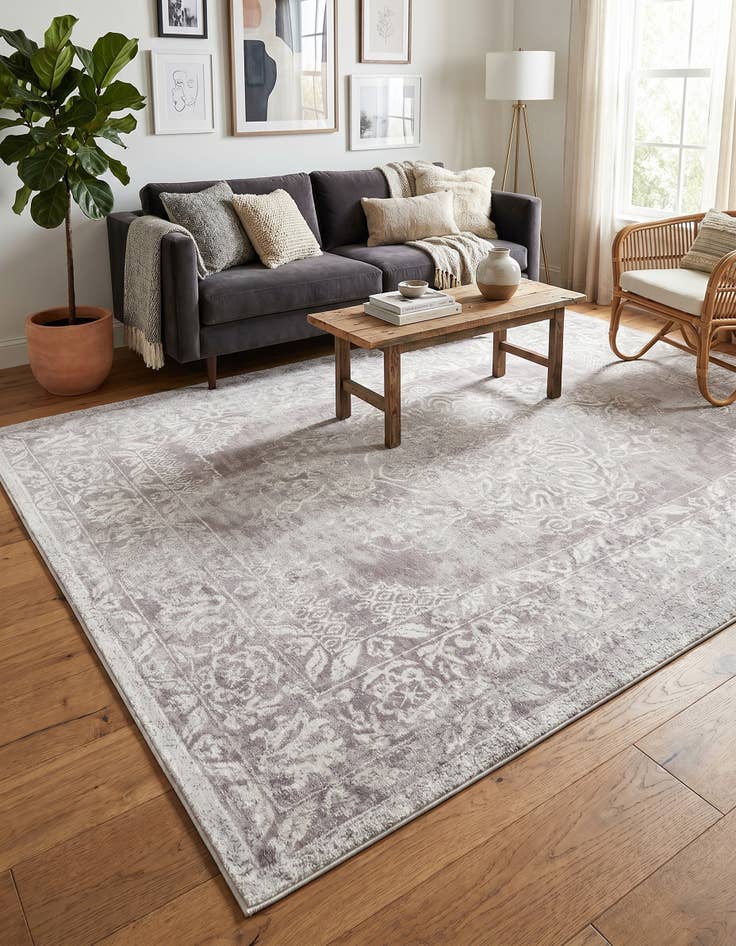 Detail image of 10' x 14' Oxford Rug