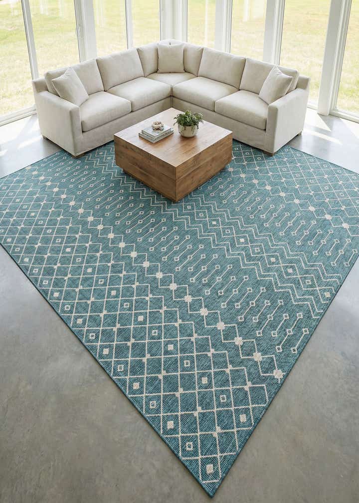 13' x 13' Easy-Clean Trellis Indoor / Outdoor Square Rug