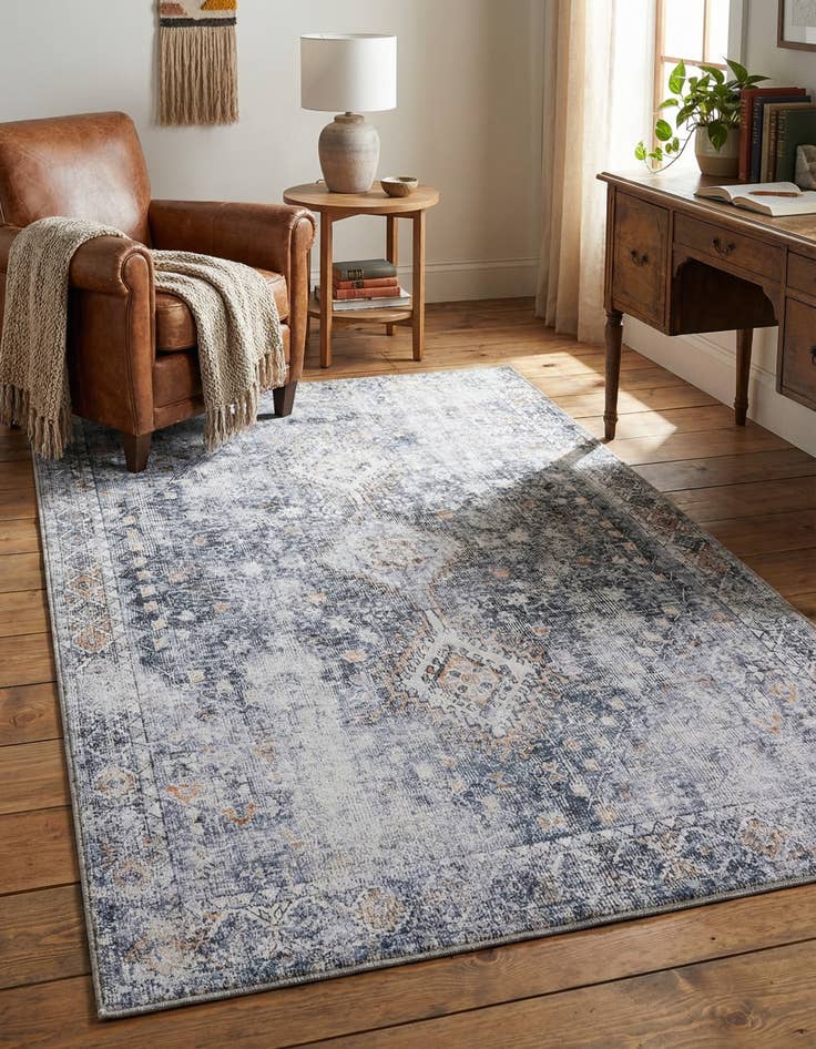 Detail image of 4' x 6' Yara Rug