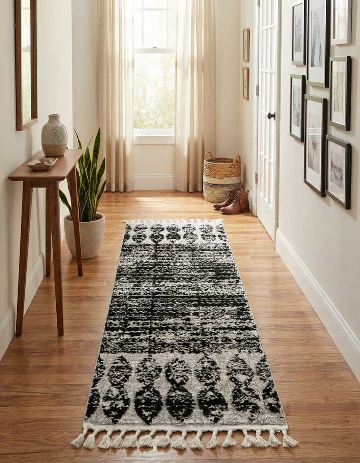 Detail image of 2' x 6' Cherokee Runner Rug