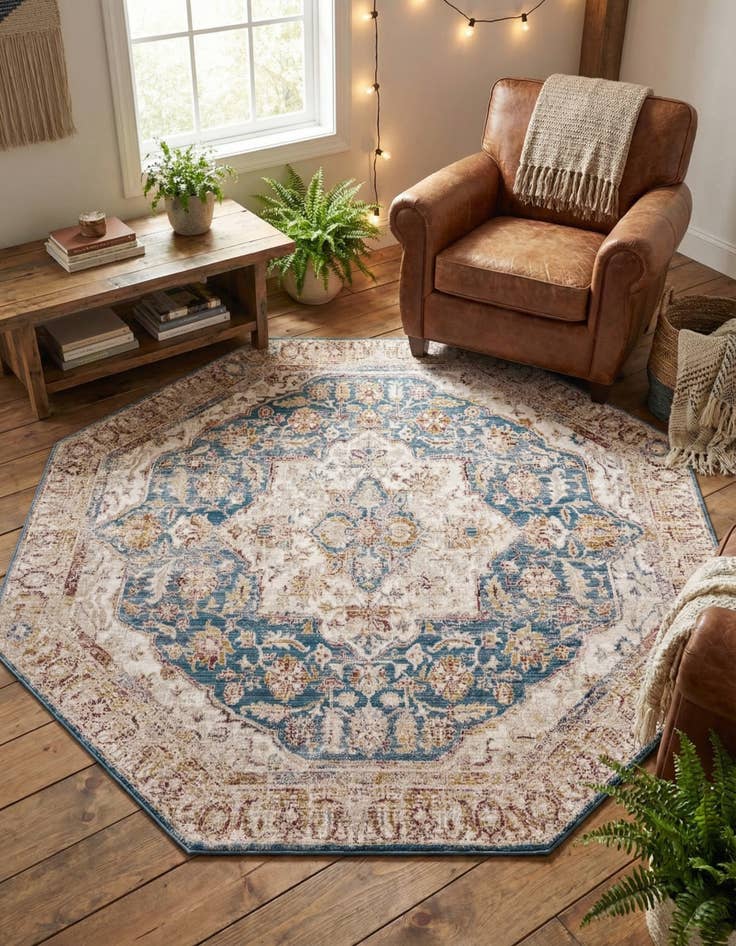 Detail image of 7' 10 x 7' 10 Deepa Octagon Rug