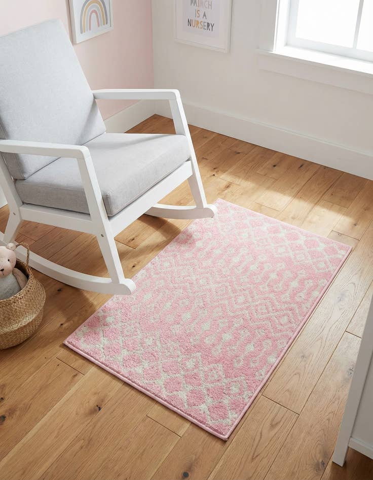 Detail image of 2' x 3' Moroccan Trellis Rug