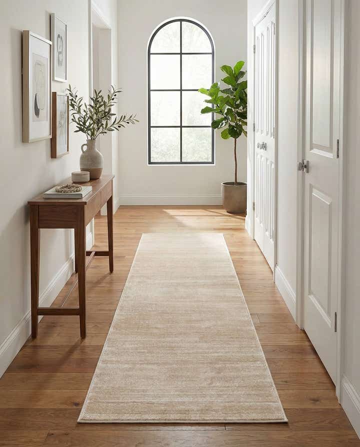 Jill Zarin 2' 7 x 10' Uptown Madison Avenue Runner Rug