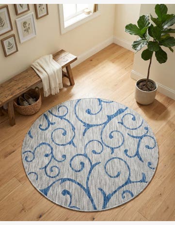 Gray Easy-Clean Botanical Indoor / Outdoor Round Rug