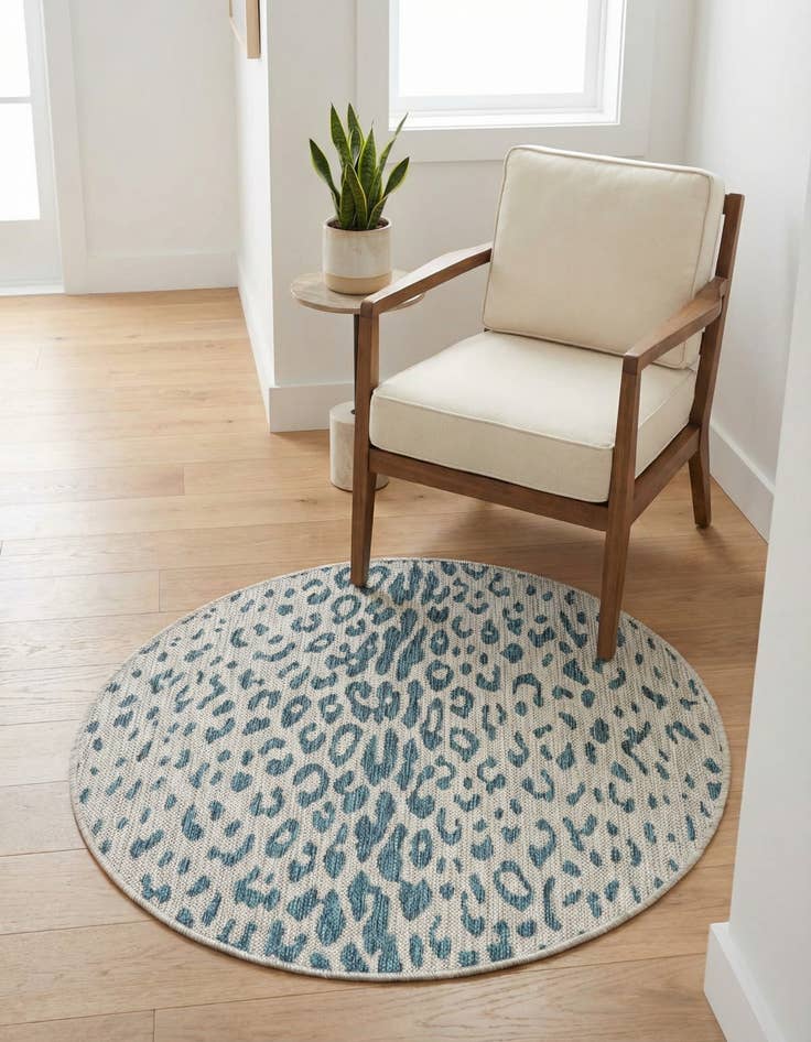 Detail image of 3' x 3' Washable Safari Indoor / Outdoor Round Rug