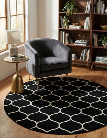 Black Lattice Frieze Round Rug