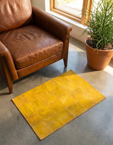 2' x 3' Cowhide Leather Rug