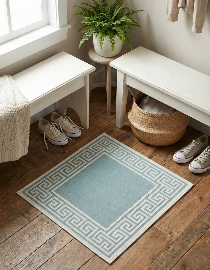 Detail image of 1' 3 x 1' 3 Washable Coastal Indoor / Outdoor Sample Rug