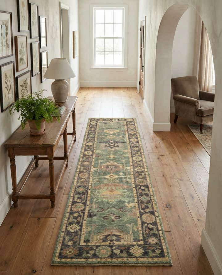 2' 8 x 9' 6 Hand Knotted Oushak Wool Runner Rug
