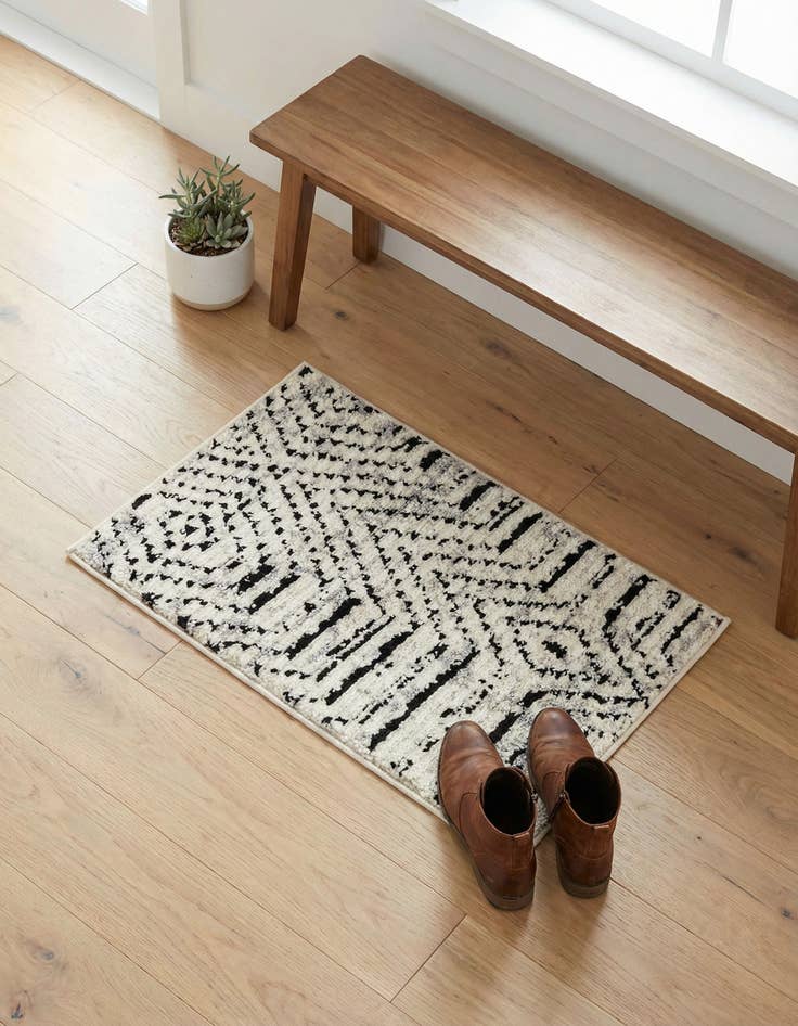 Detail image of 2' x 3' Tagine Rug