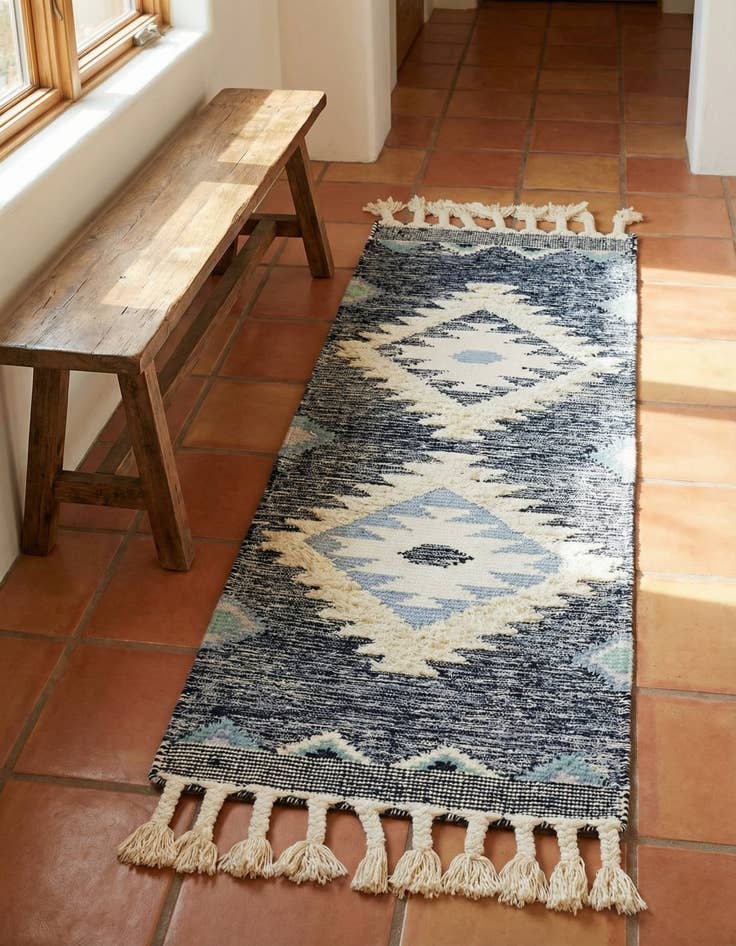 Detail image of 2' 2 x 6' 1 Hand Woven Arizona Wool Runner Rug