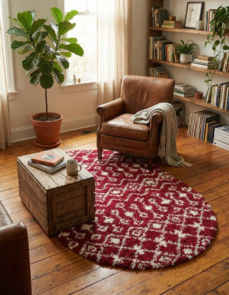 Detail image of 4' x 6' Moroccan Trellis Shag Oval Rug