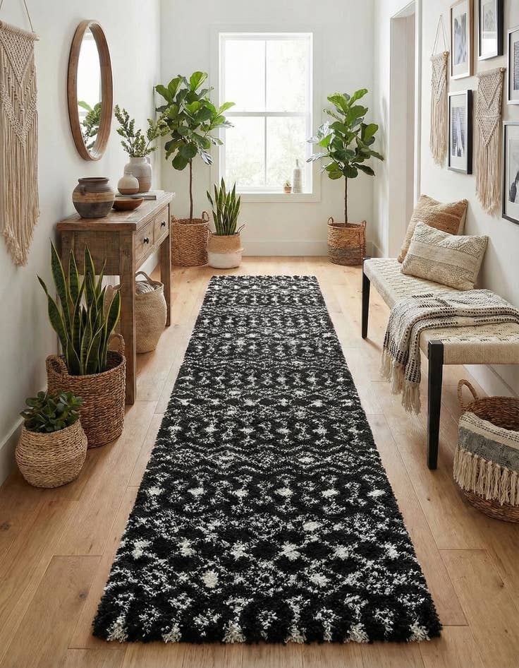 Detail image of 3' 3 x 16' 5 Moroccan Trellis Shag Runner Rug