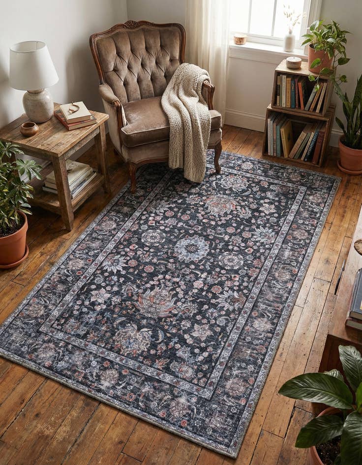 Detail image of 3' 3 x 5' 3 Yara Rug