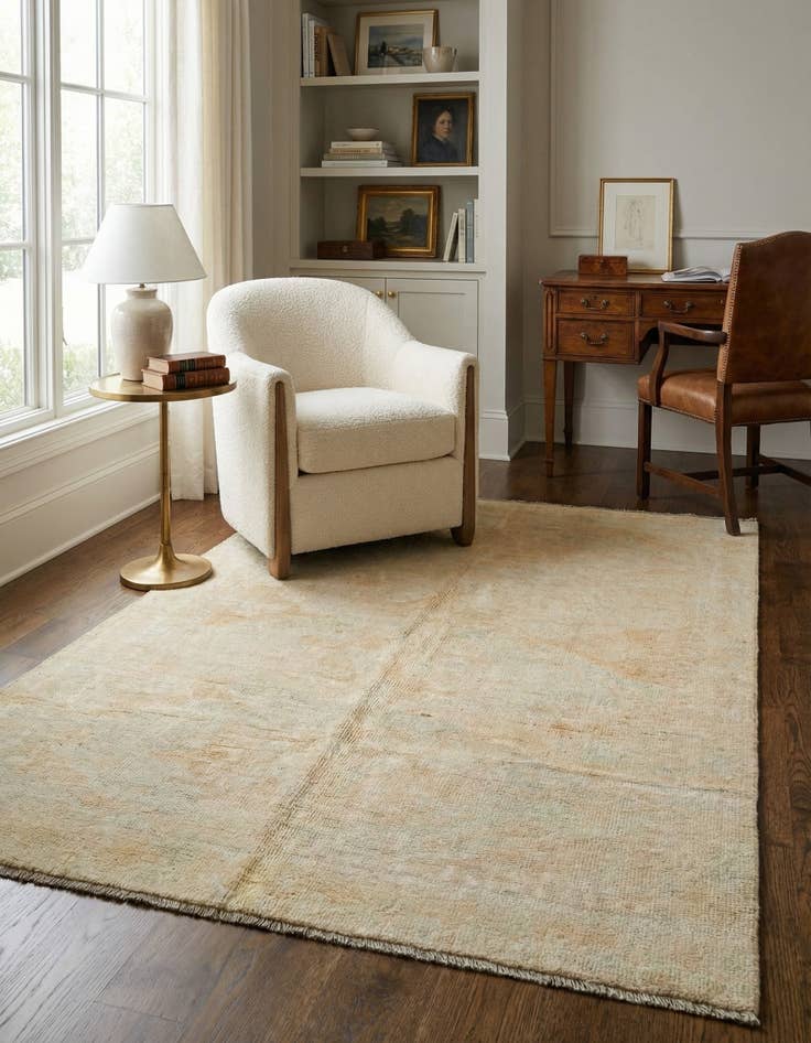 Detail image of 4' 2 x 5' 11 Hand Knotted Oushak Wool Rug