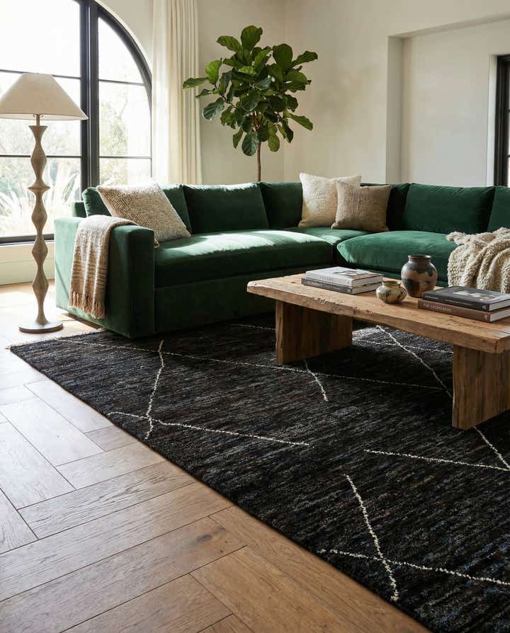 4' 6 x 6' 7 Hand Knotted Moroccan Wool Rug