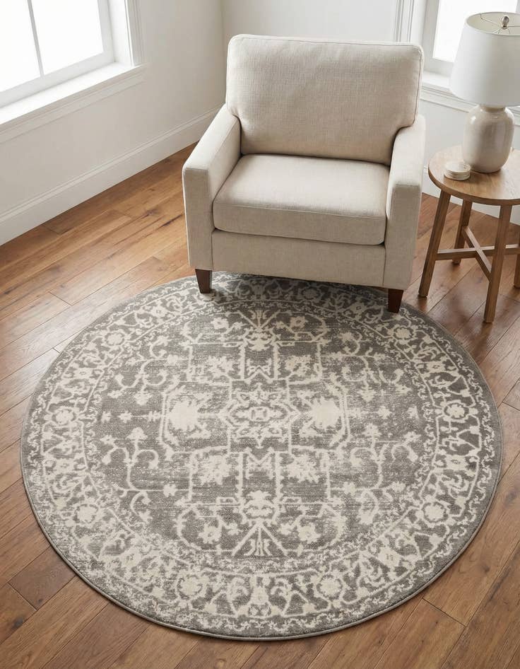 Detail image of 4' x 4' Modern Classical Round Rug