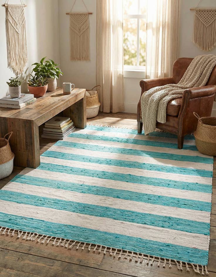 Detail image of 7' 10 x 7' 10  Hand Woven Chindi Rag Square Rug