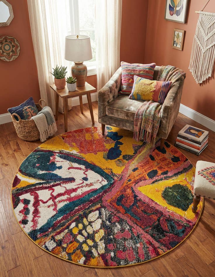 Detail image of 5' 3 x 5' 3  Washable Haerfest Round Rug