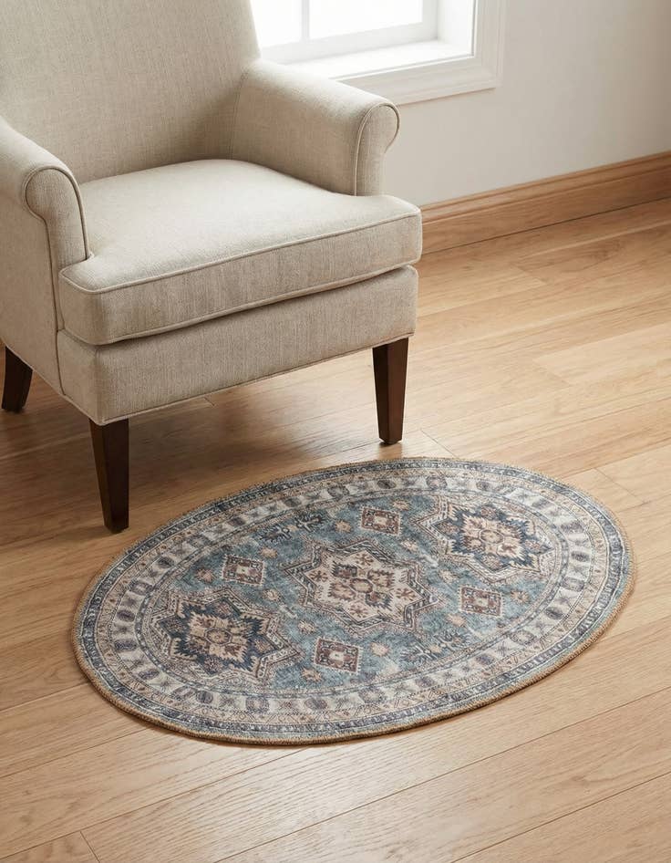 Detail image of 2' x 3' 1 Timeless Oval Rug