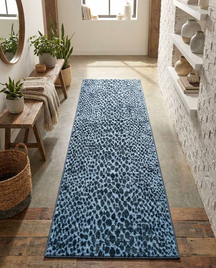 2' x 6' Kamala Washable Runner Rug