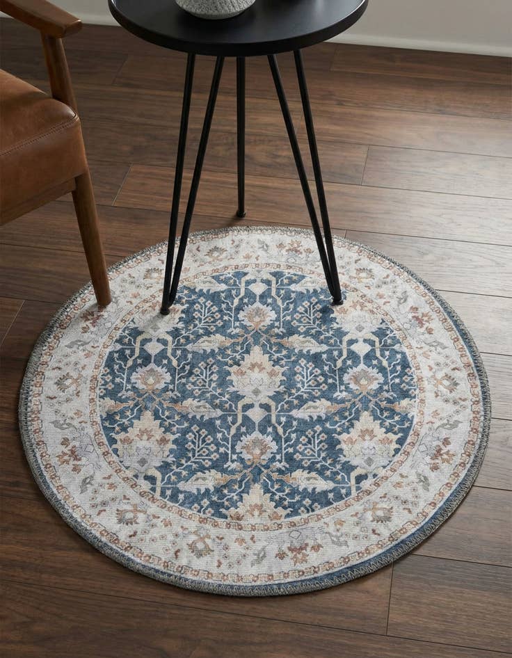 Detail image of 2' x 2' Timeless Round Rug