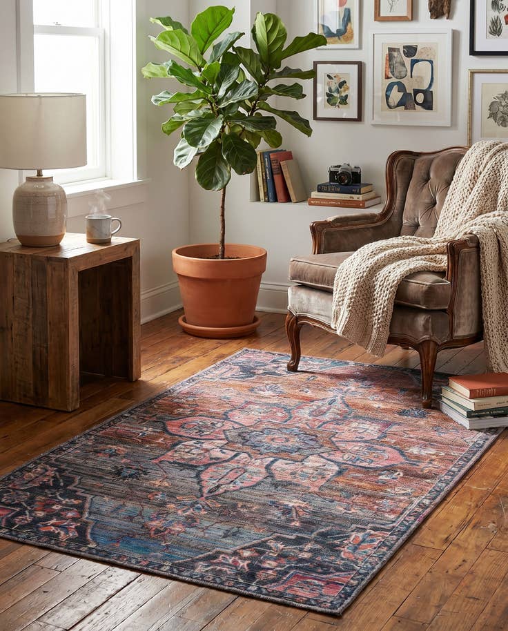 Detail image of 3' 3 x 5' 3 Washable Nostalgia Rug