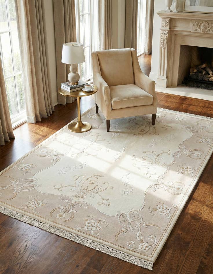 Detail image of 4' 1 x 6' Darya Rug