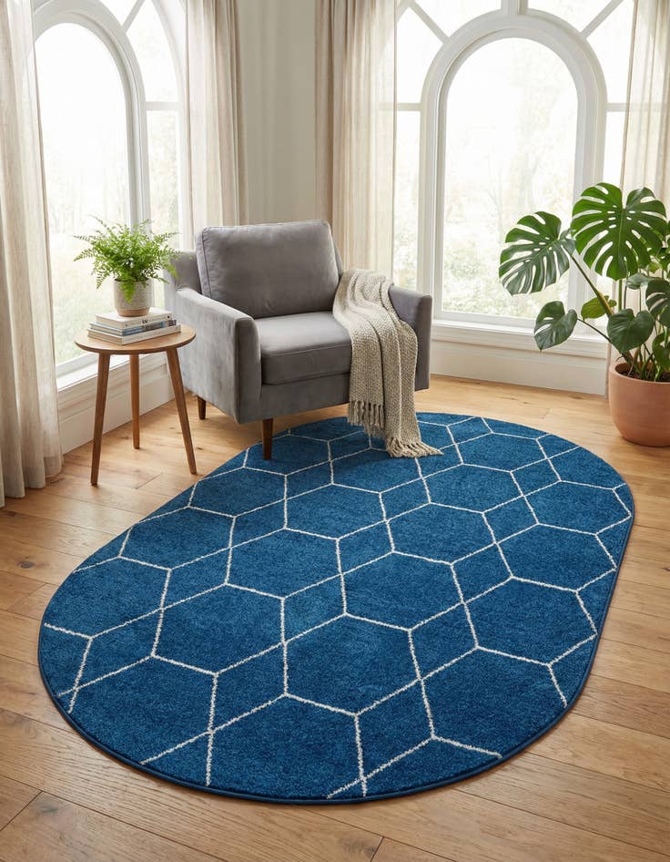 Detail image of 5' 3 x 8' Trellis Frieze Oval Rug