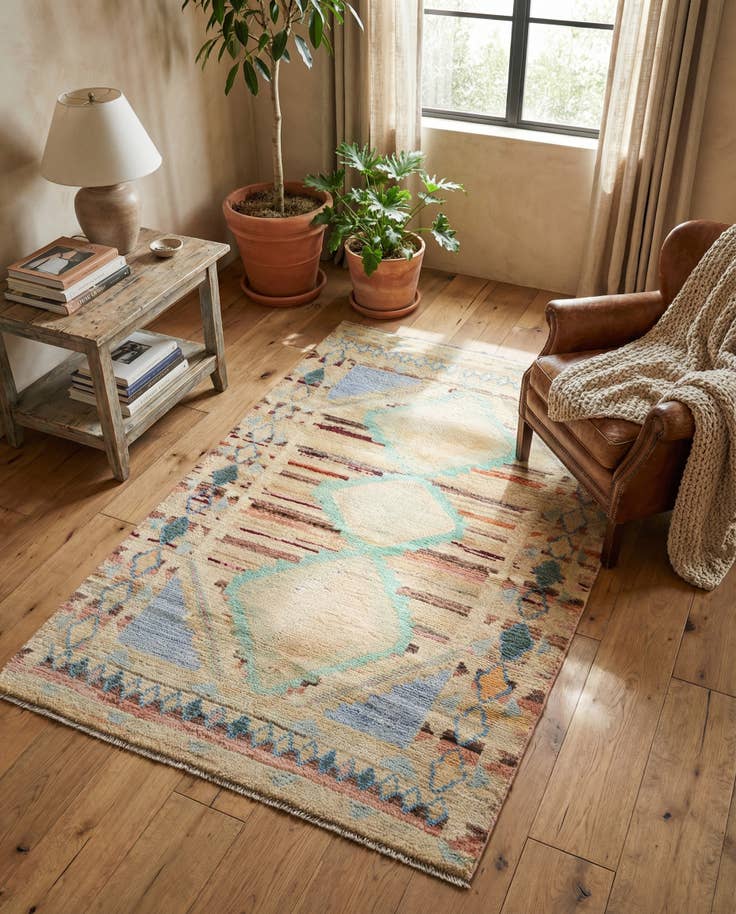 Detail image of 3' 2 x 4' 11 Hand Knotted Oushak Wool Rug